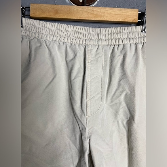 Outdoor Voices Orange Athletic Shorts Mid-Length Relaxed Fit size Large - Picture 3 of 7